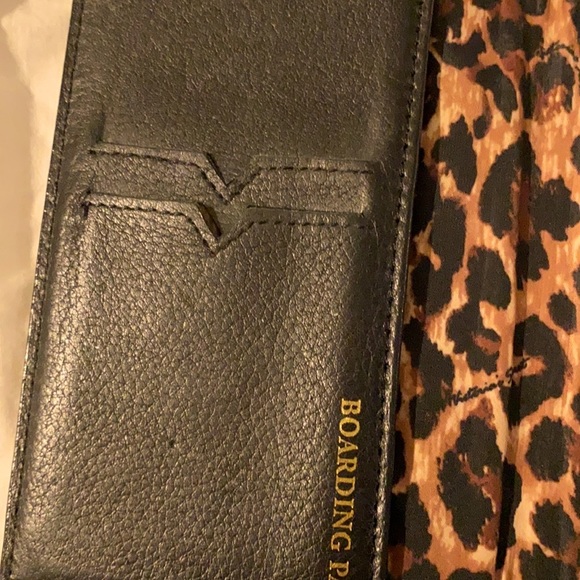 Victoria’s Secret Leather Passport & Card holder in black - Picture 6 of 11